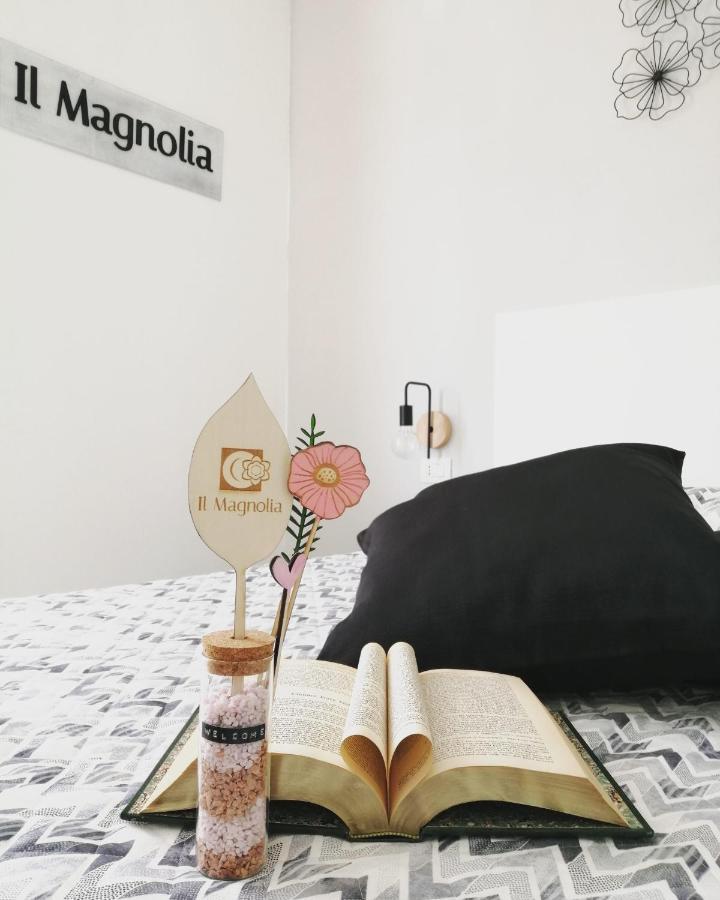フランカヴィッラ・アル・マーレ Il Magnolia Bed & Breakfast エクステリア 写真