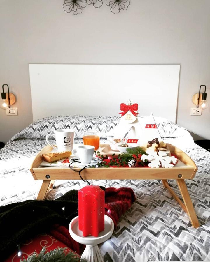 フランカヴィッラ・アル・マーレ Il Magnolia Bed & Breakfast エクステリア 写真