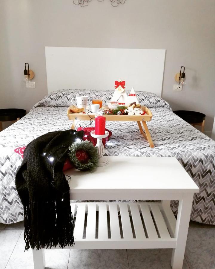 フランカヴィッラ・アル・マーレ Il Magnolia Bed & Breakfast エクステリア 写真