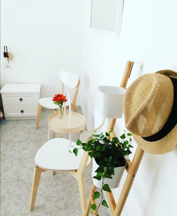 フランカヴィッラ・アル・マーレ Il Magnolia Bed & Breakfast エクステリア 写真
